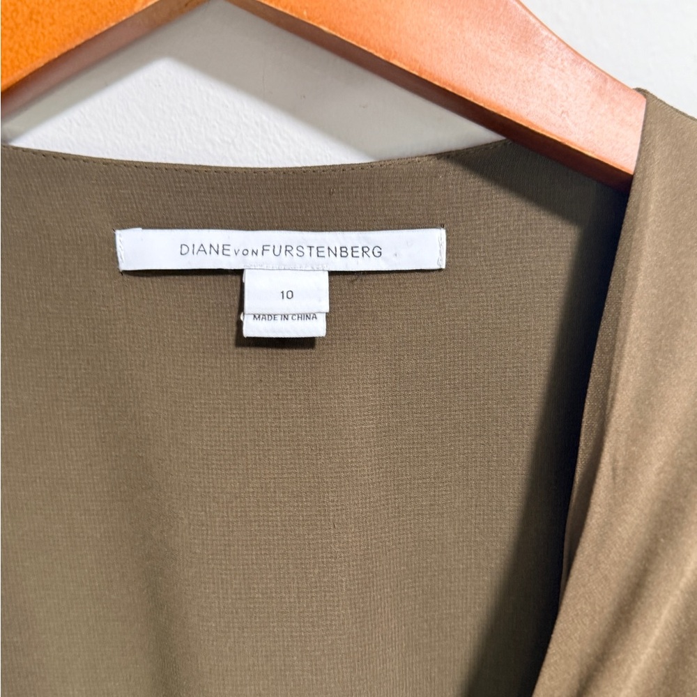Diane Von Furstenberg Women’s Gwyneth Safari Olive Wrap Stretch Silk Dress Sze10 - Picture 6 of 16
